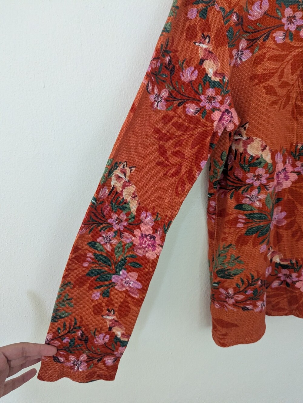 Sundance Mountain Foxes Waffle Knit Henley Long Sleeve Top Floral Orange Medium - Picture 3 of 8